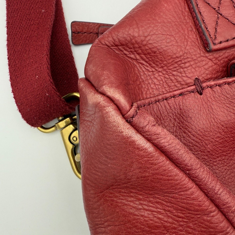 Fossil Crossbody Bag Red Leather Boho Classic‎ Small Duffle Satchel Adjustable - Picture 8 of 16